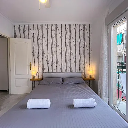 아파트 Casa Playa Central And 50M From The Beach 푸엔히롤라